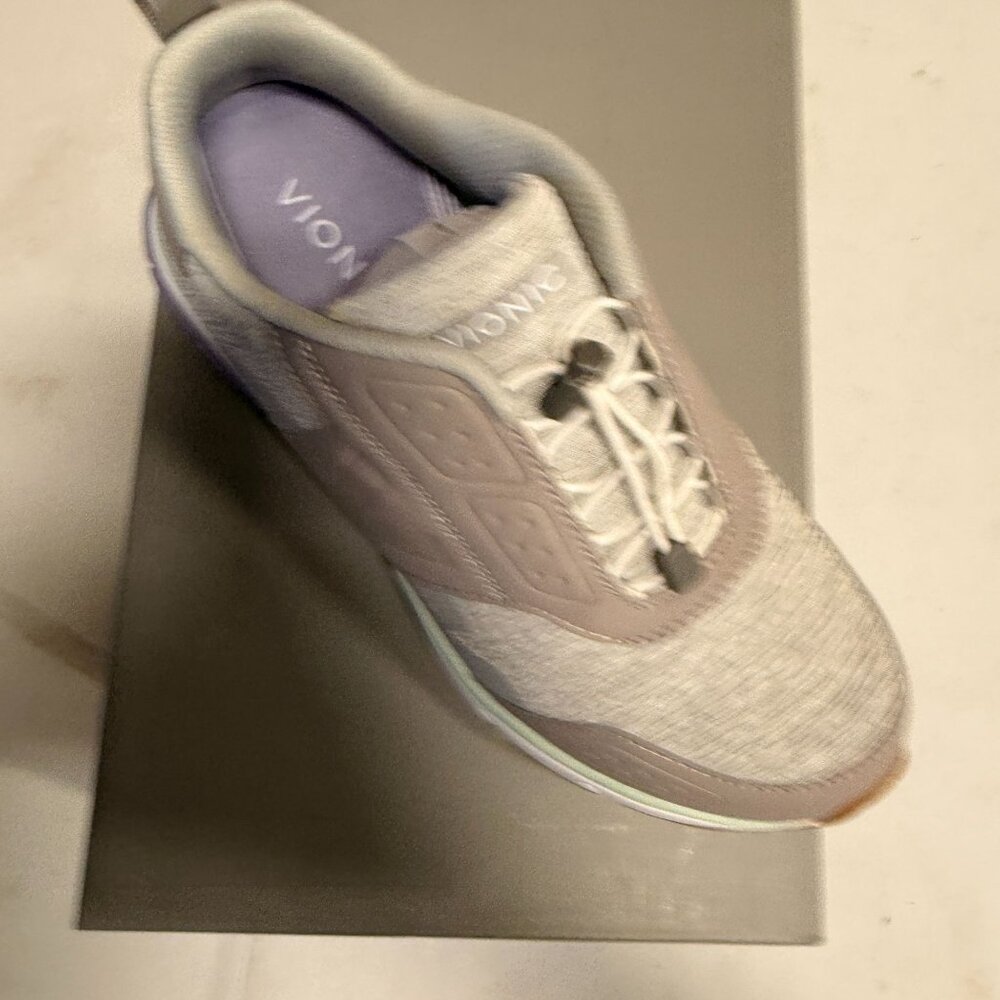 Vionic Women's Deon Shoes Light Grey Size 7 NEW - Picture 2 of 10